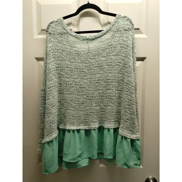 Entro Women Size Large Open Knit Mint Green Flounce Hem Oversize Long Sleeve Top - Picture 3 of 6